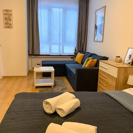 And - Semiramida Gardens 보로베츠