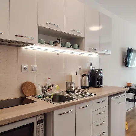 And - Semiramida Gardens 아파트 *