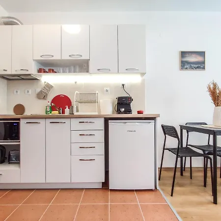 Apartament And - Semiramida Gardens Borowec