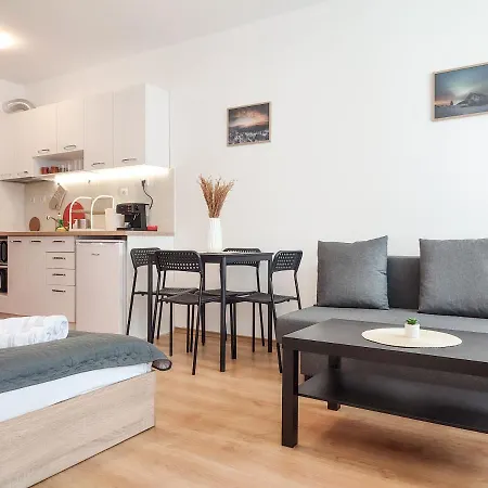 And - Semiramida Gardens Apartment
