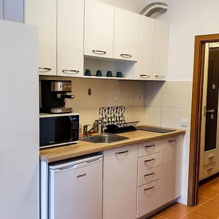 And - Semiramida Gardens