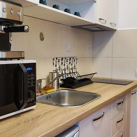 And - Semiramida Gardens * 보로베츠