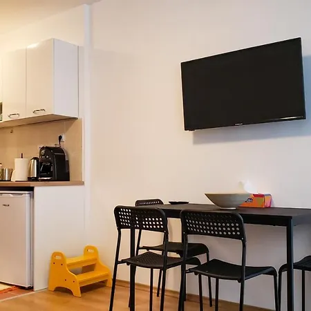 And - Semiramida Gardens