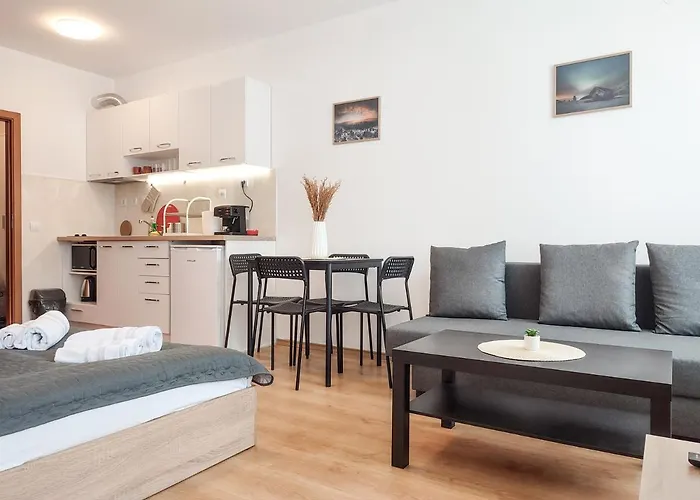 And - Semiramida Gardens Apartament