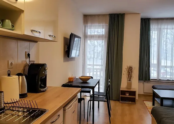 And - Semiramida Gardens Apartament