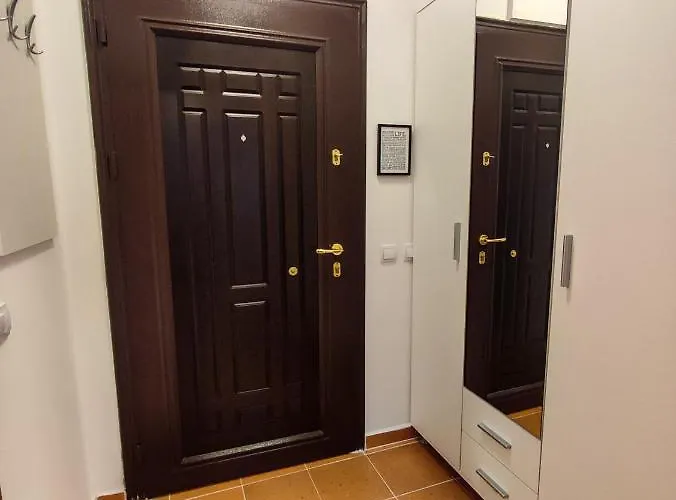 And - Semiramida Gardens